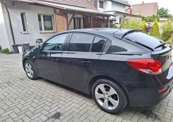 Chevrolet Cruze cena 22900 przebieg: 126321, rok produkcji 2012 z Rawicz małe 254